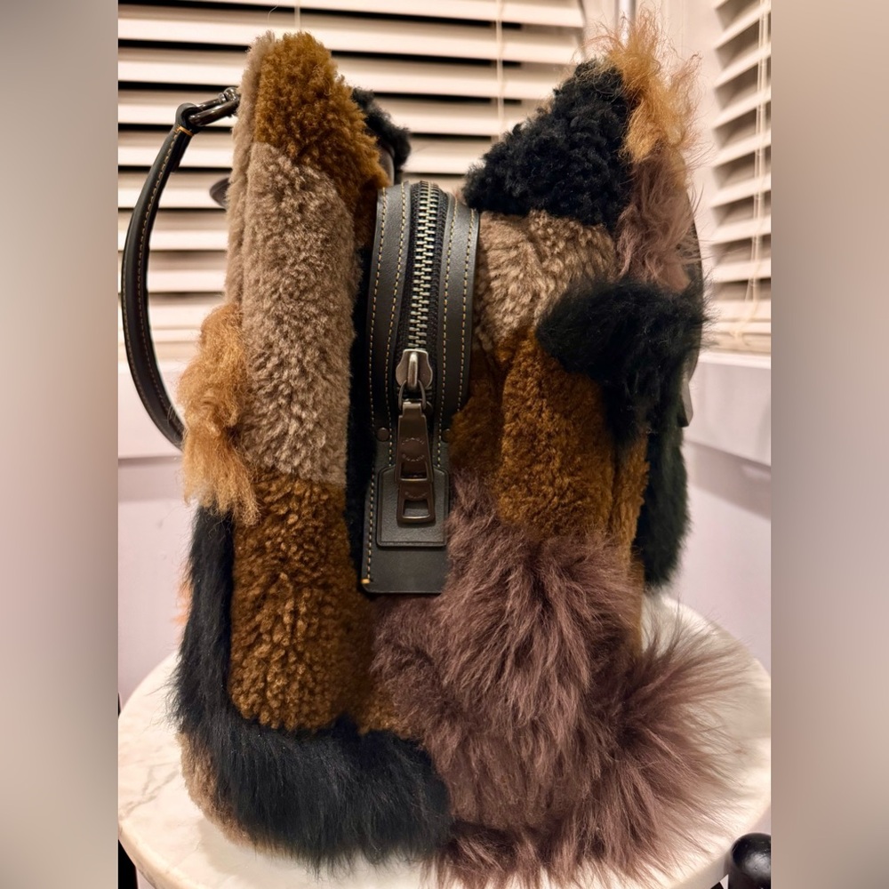 NWOT Coach Rogue 39 Shearling Patchwork Bag [rare] - Picture 6 of 12
